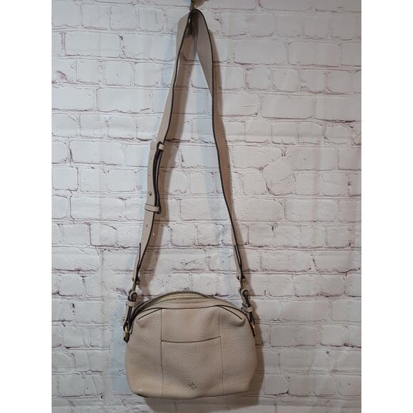 India Hicks Shift and Switch Beige Crossbody Bag Pebbled Leather Gold Hardware - Picture 2 of 16